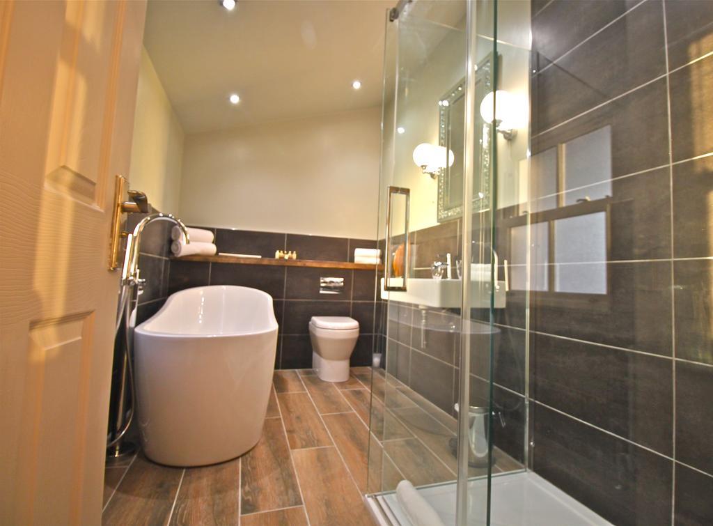 Aughton Birches Brow Boutique Guestrooms المظهر الخارجي الصورة