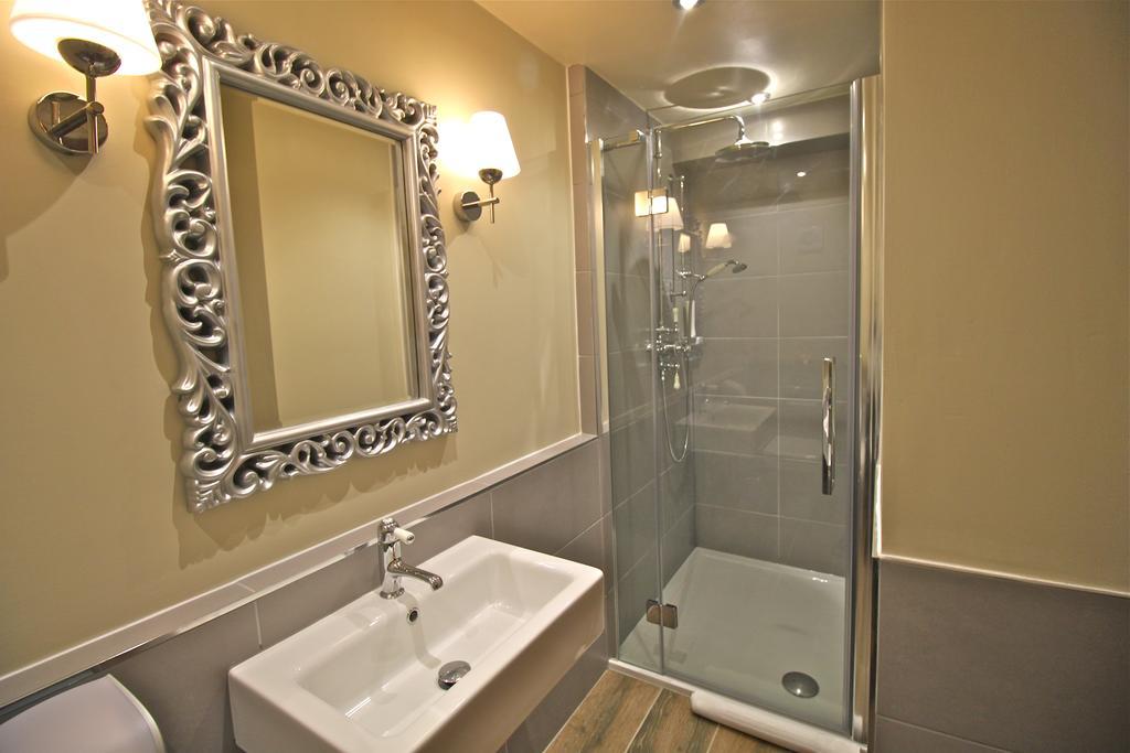 Aughton Birches Brow Boutique Guestrooms المظهر الخارجي الصورة