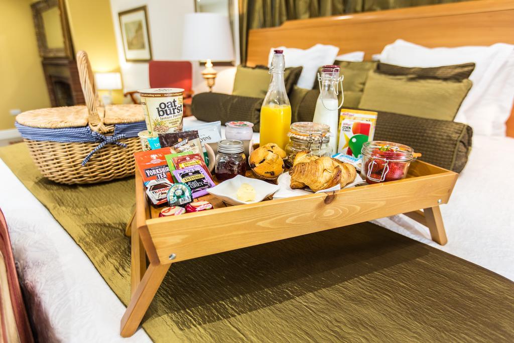 Aughton Birches Brow Boutique Guestrooms المظهر الخارجي الصورة