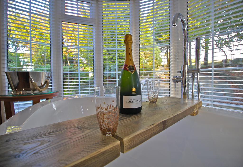 Aughton Birches Brow Boutique Guestrooms المظهر الخارجي الصورة
